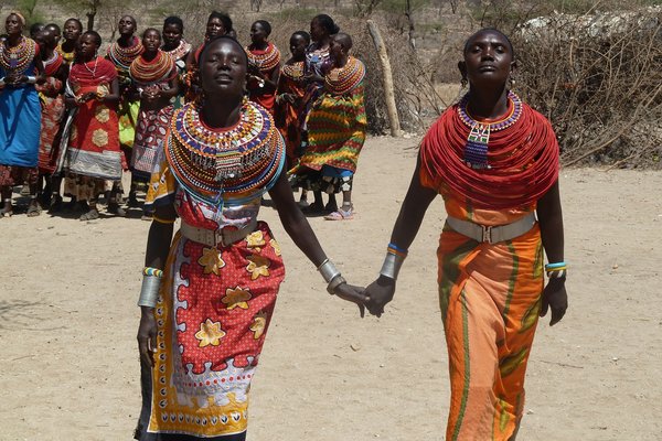 Comment découvrir les traditions des tribus Maasai au Kenya de manière éthique ?